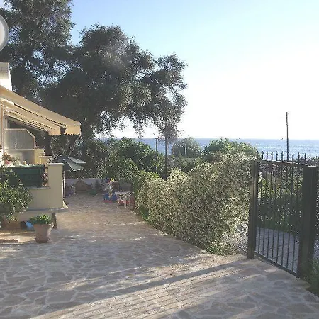 Ξενοδοχείο με διαμερίσματα Summer Dream & Άγιος Γόρδιος